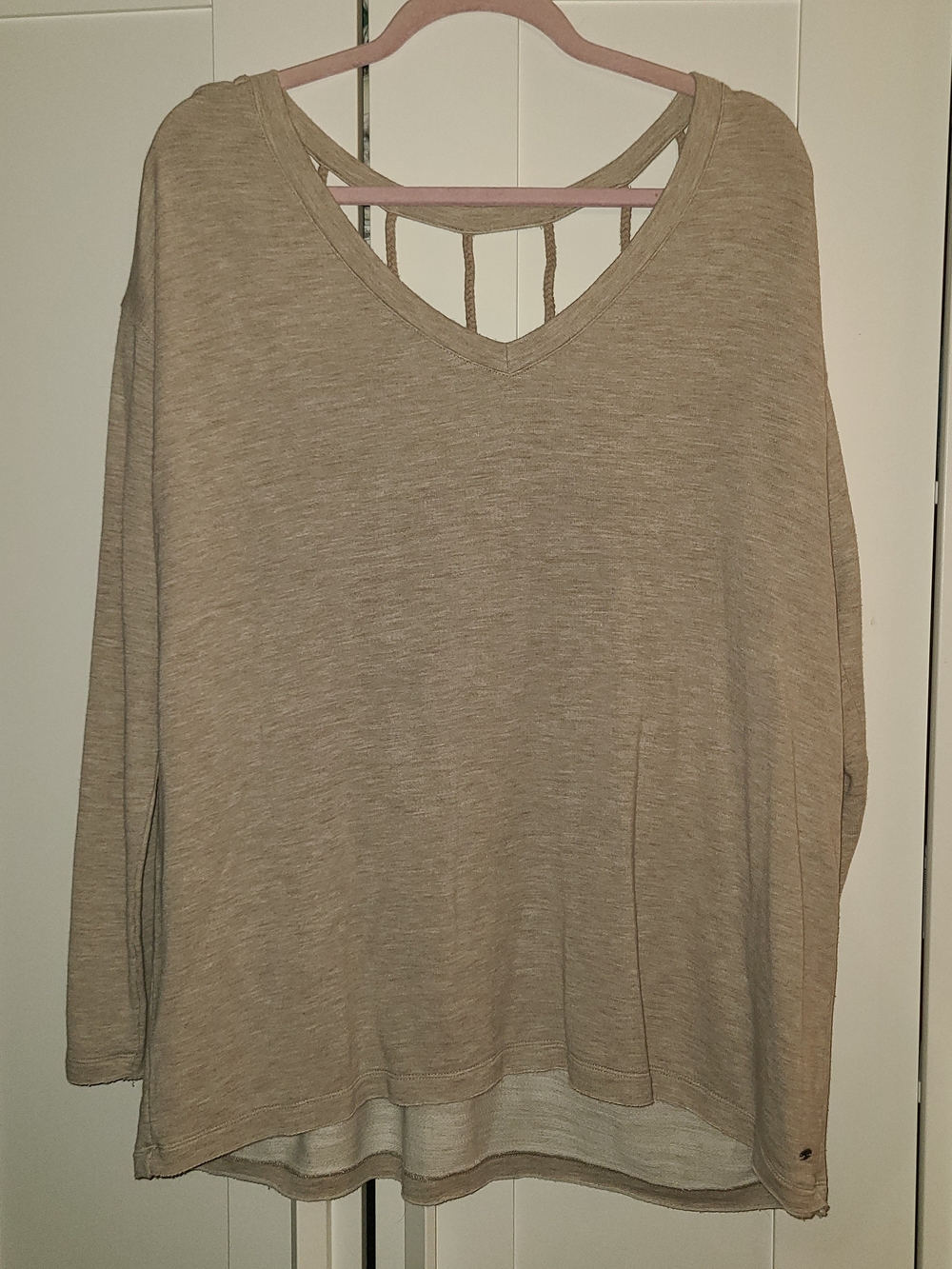 American Eagle Outfitters Taupe V-Neck Strappy-Back Pullover Top